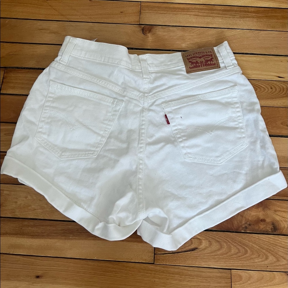 Levi’s White Denim Shorts